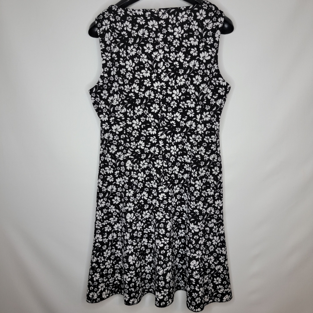 Karl Lagerfeld Womens Floral Dress - Picture 8 of 13